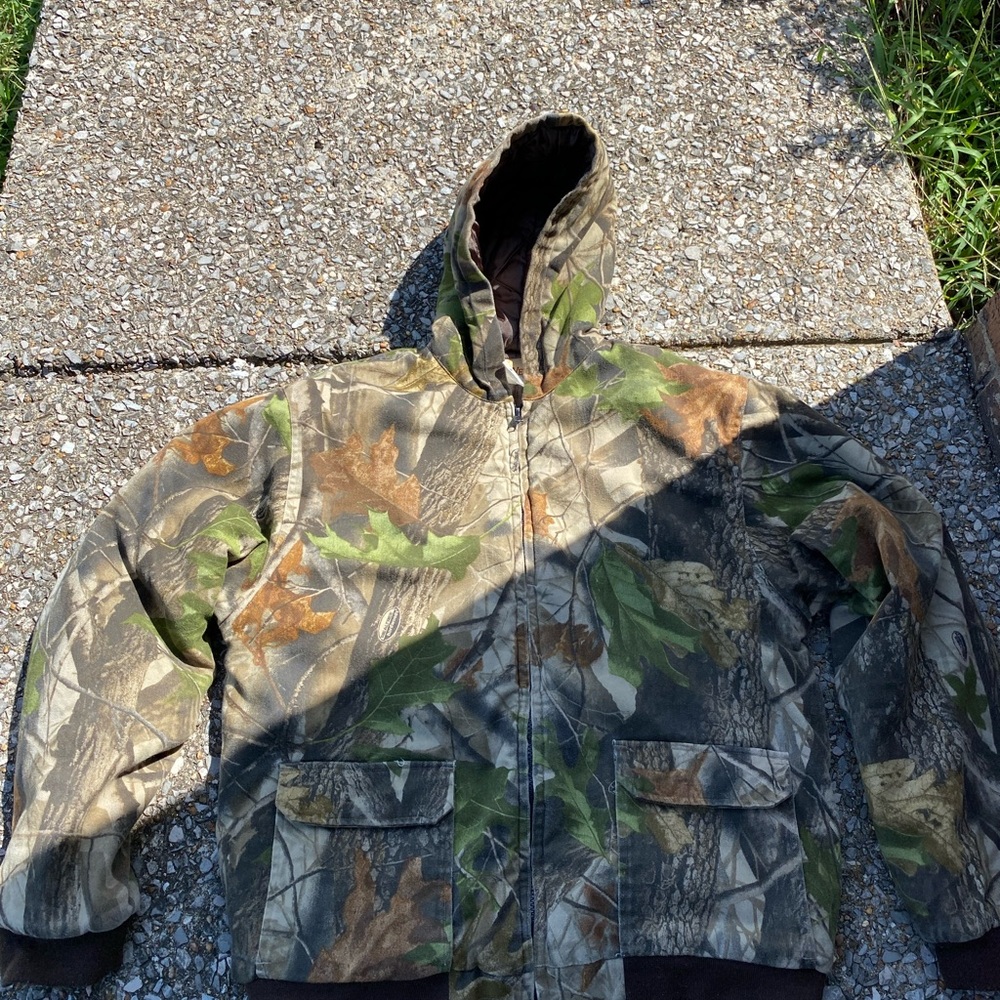 Vintage Camo Zip Up size XL